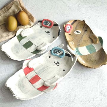 動物長皿の画像