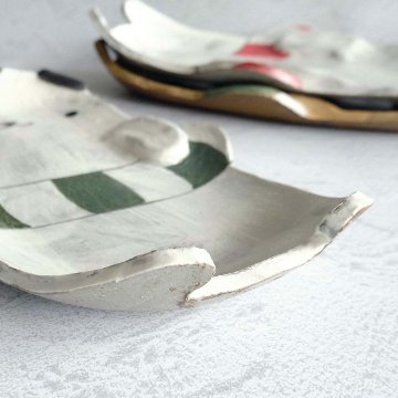 動物長皿の画像