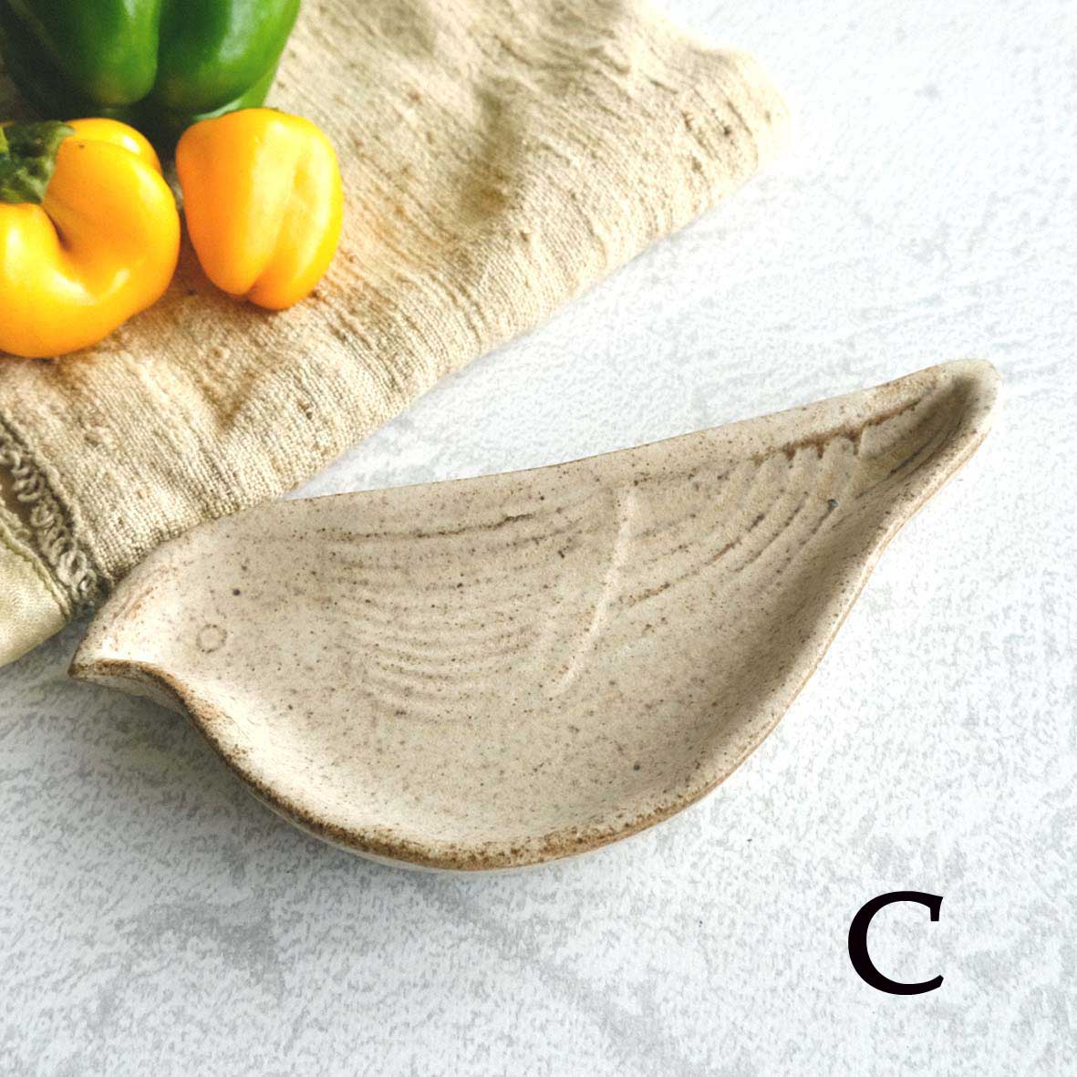 鳥モチーフ小皿の画像