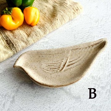 鳥モチーフ小皿の画像