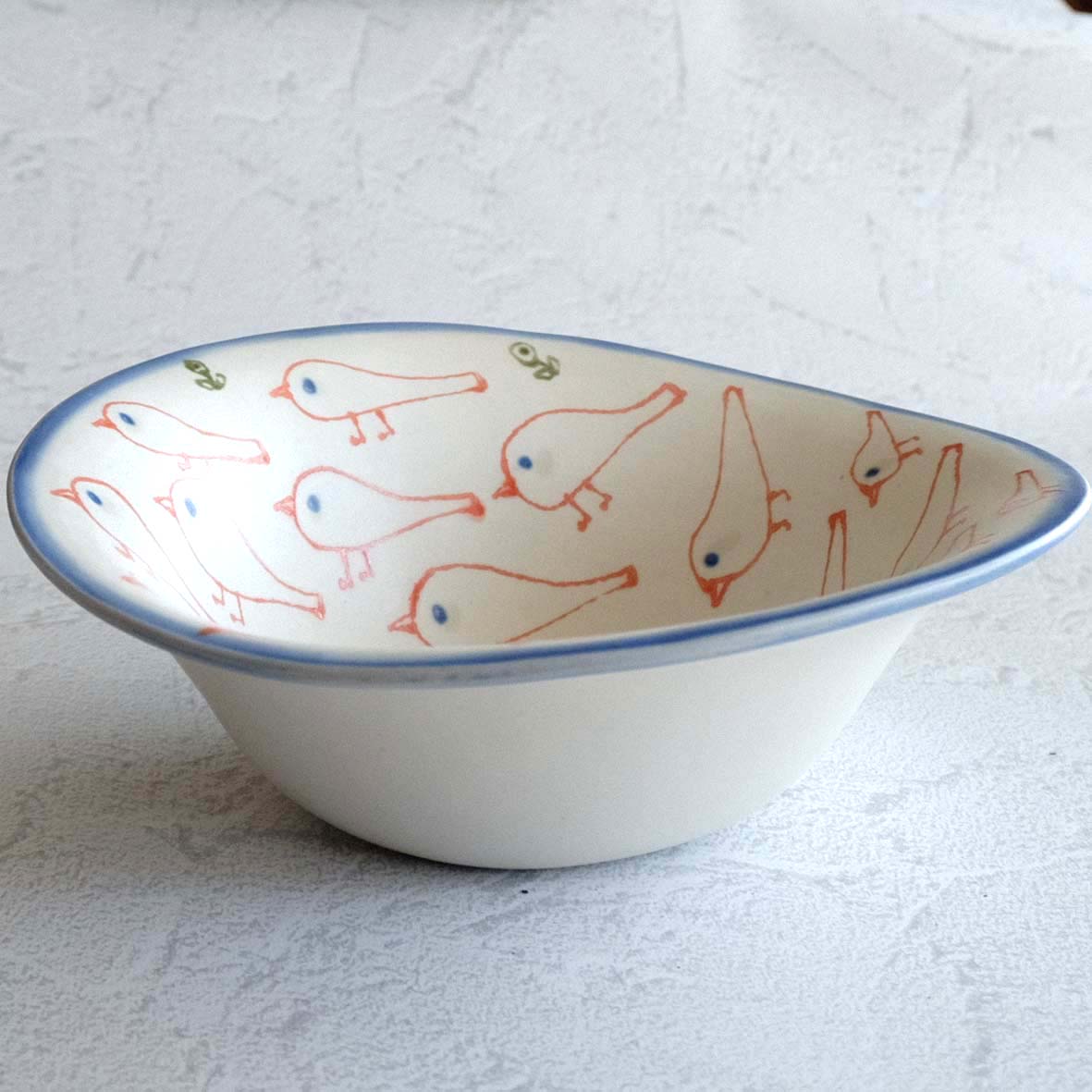 赤いとり・ｻﾗﾀﾞのお皿Lの画像