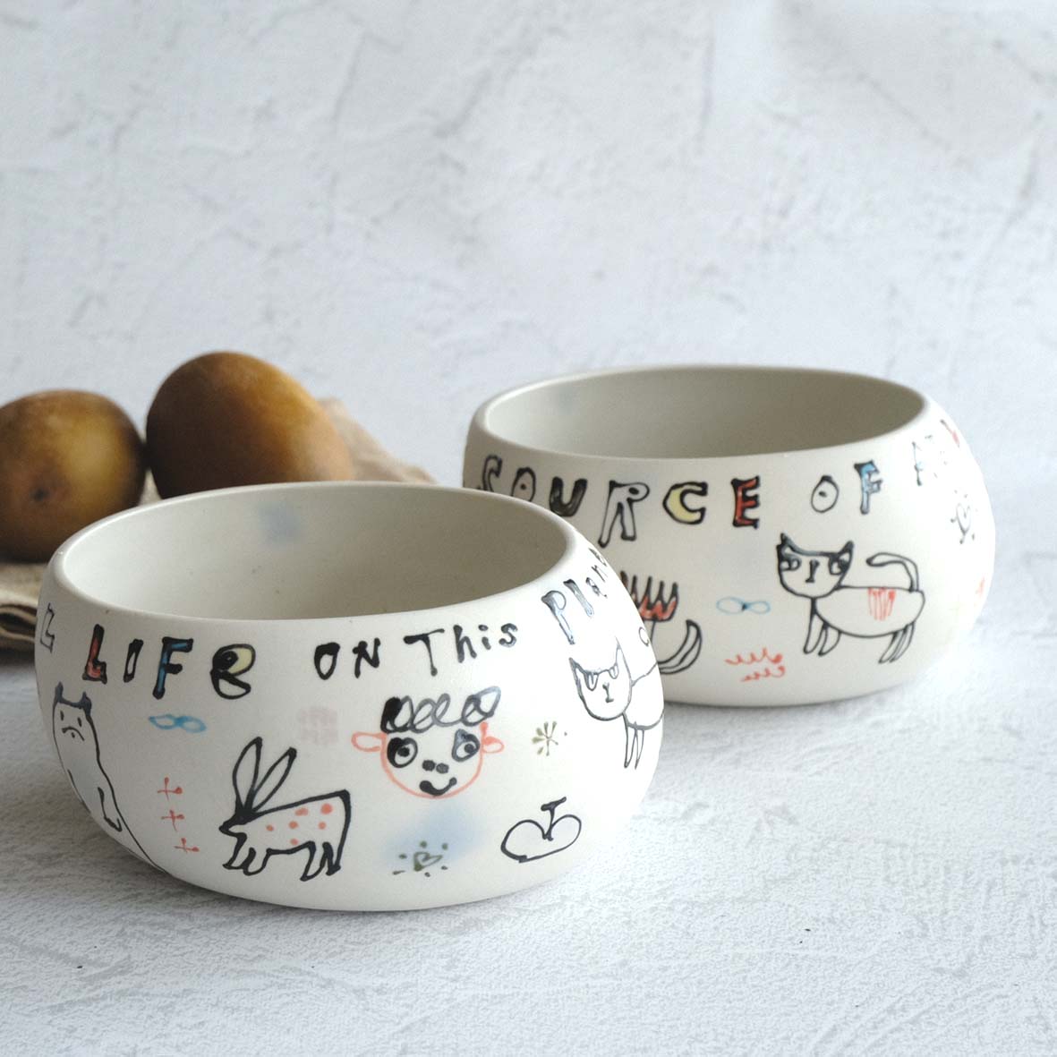 祭事、祝杯土器、装飾的な陶器ボウル ROYAL STAFFORD CHINA 金彩色絵鉢 | Antiques そらんじ