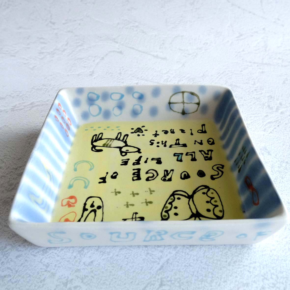 四角深絵皿の画像