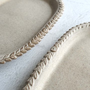 縁取り長四角皿の画像