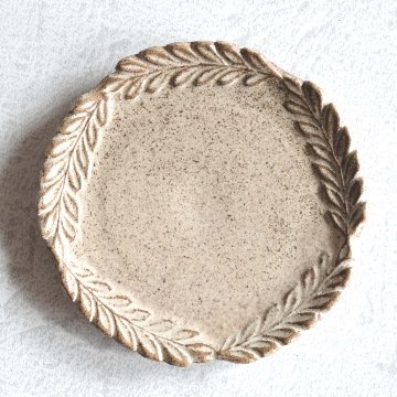縁取り小皿の画像