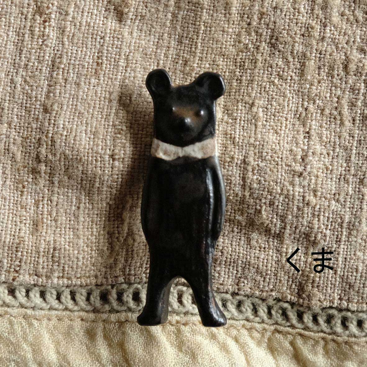 ブローチの画像