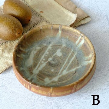 ｽﾘｯﾌﾟ模様丸浅鉢Ｓの画像