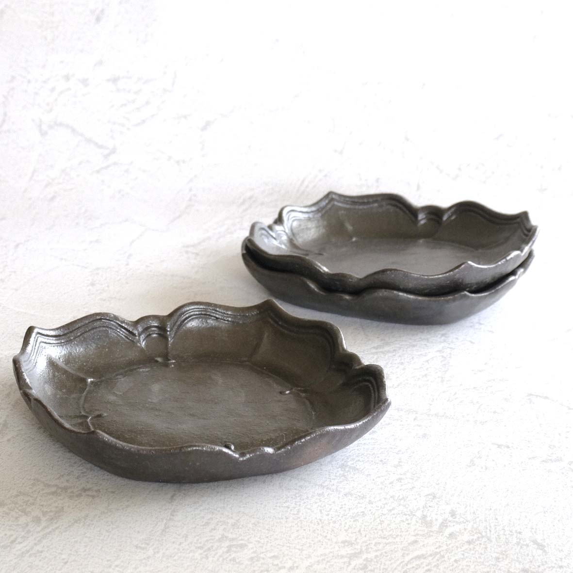 よつば平皿の画像