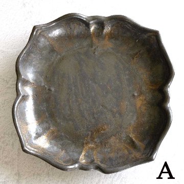 よつば平皿の画像