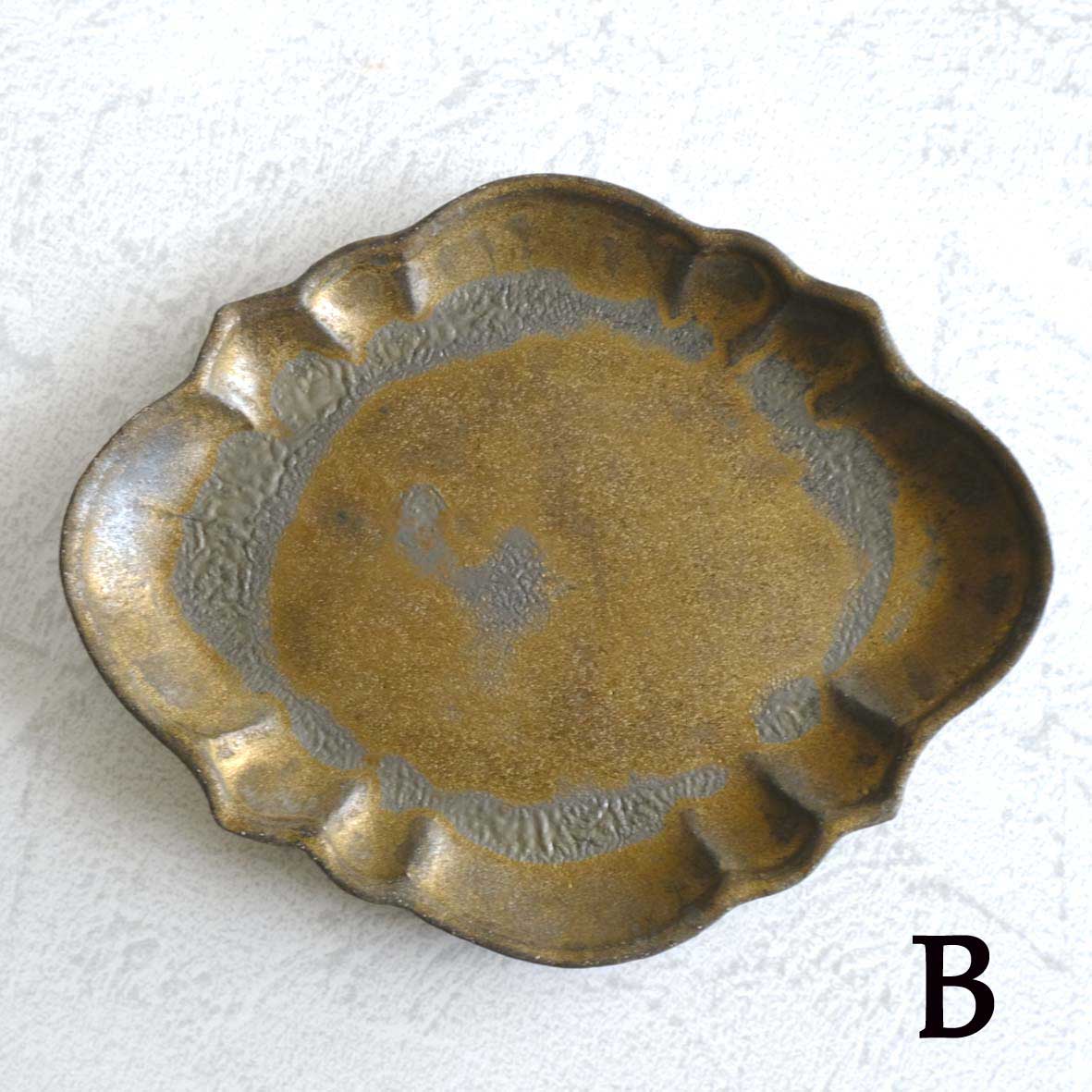 フリル楕円平皿の画像