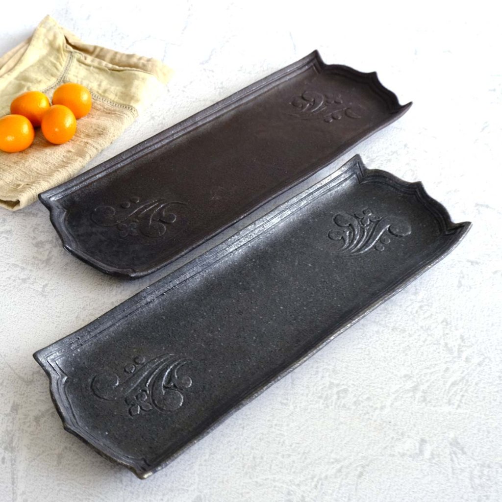 星花文長方皿の画像