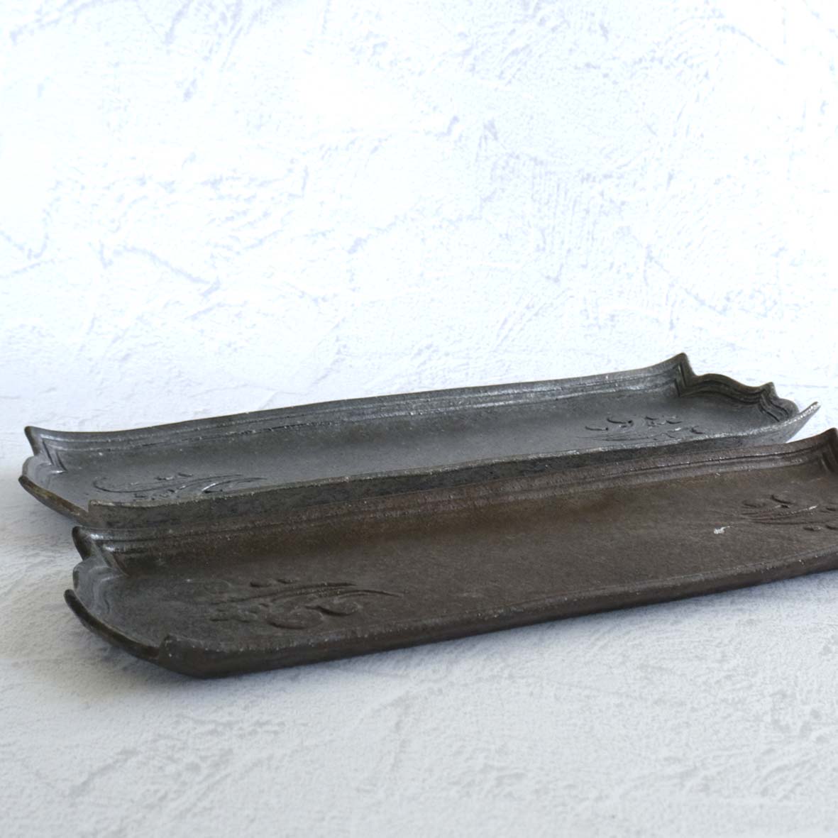 星花文長方皿の画像