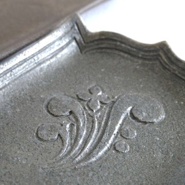 星花文長方皿の画像