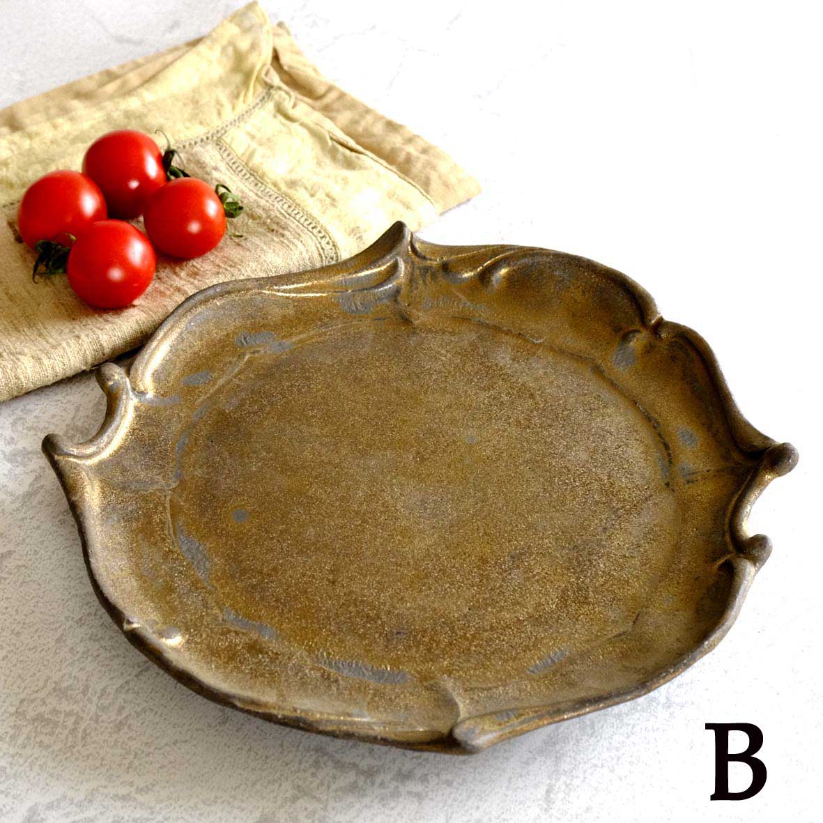 ロカイユ丸平皿の画像