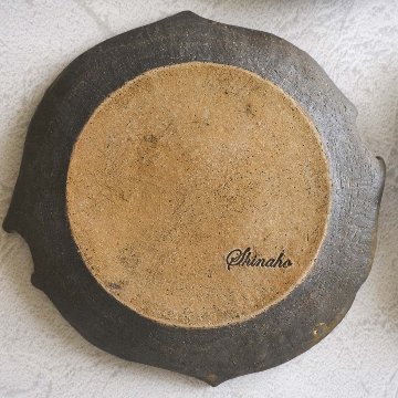 ロカイユ丸平皿の画像