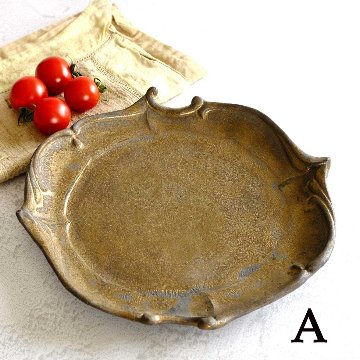 ロカイユ丸平皿の画像