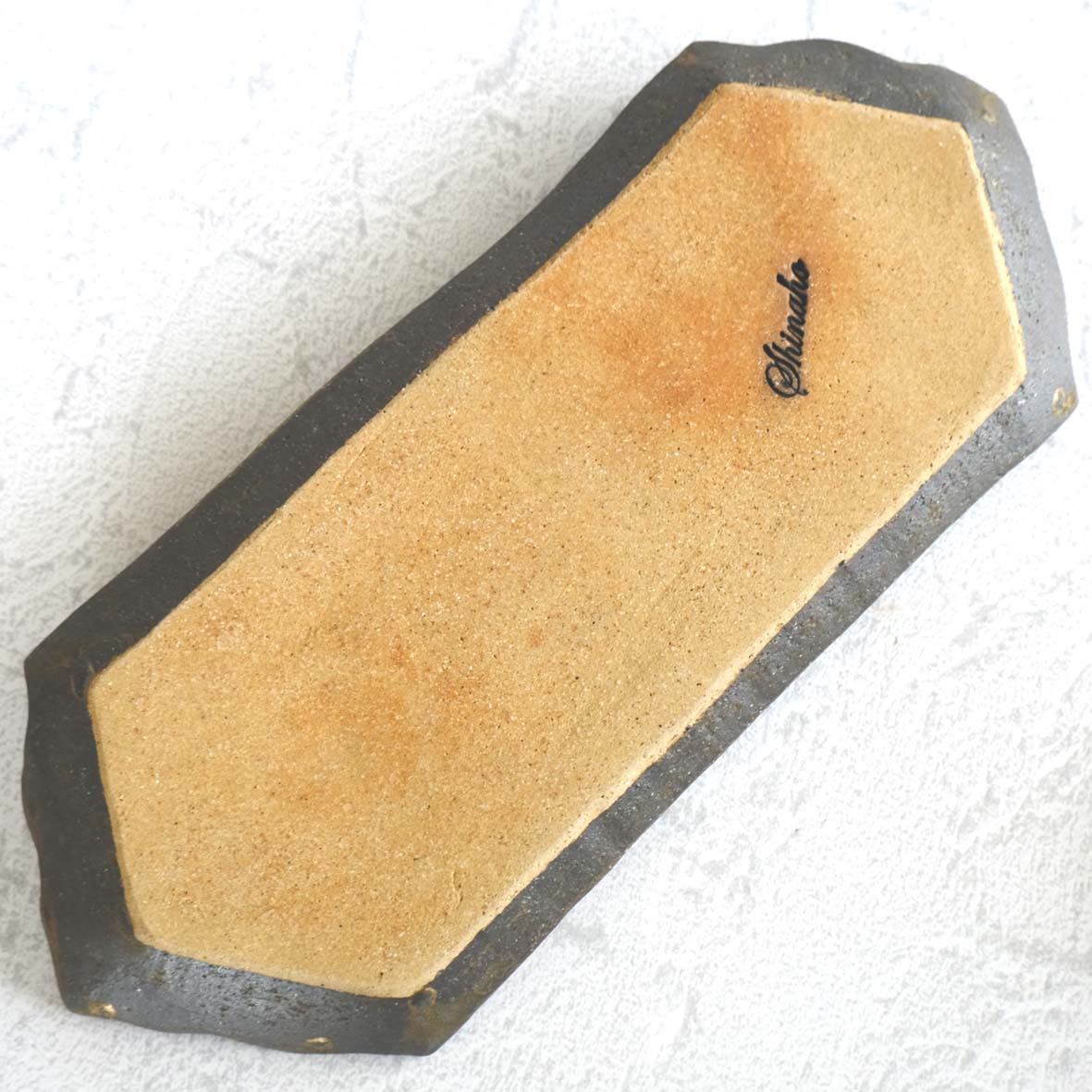 アラベスク長皿の画像