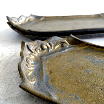 アラベスク長皿の画像