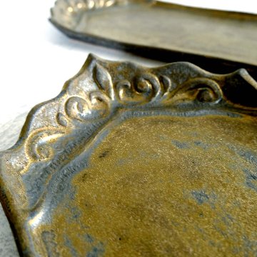 アラベスク長皿の画像