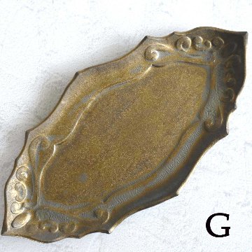 アラベスク文長皿の画像