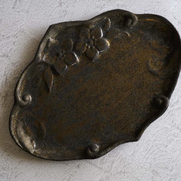 ｸﾘｽﾏｽﾛｰｽﾞ文小皿の画像