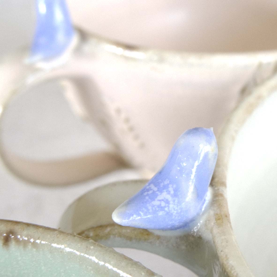 小鳥のスープカップの画像