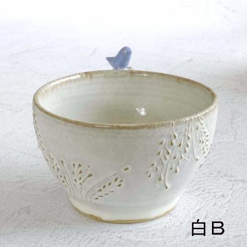 小鳥のスープカップの画像