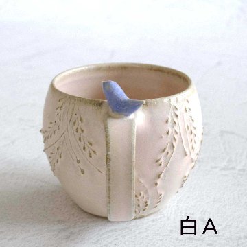 小鳥のマグカップの画像