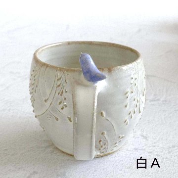 小鳥のマグカップの画像