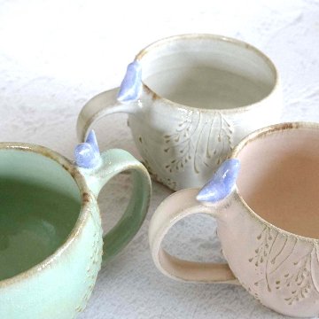小鳥のマグカップの画像
