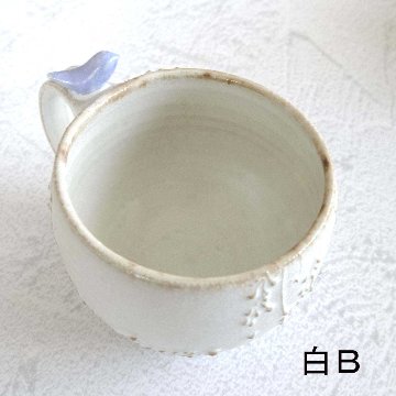 小鳥のマグカップの画像
