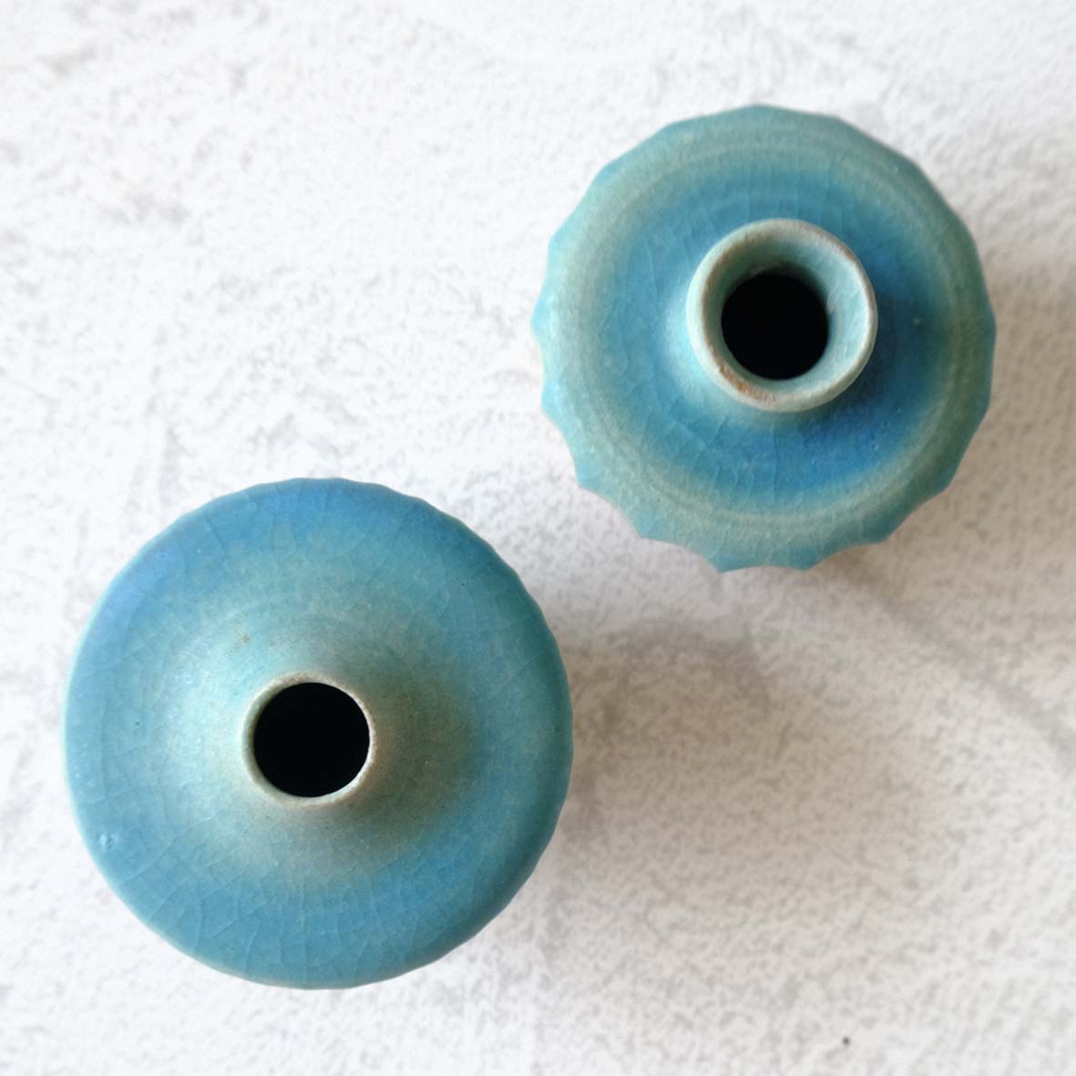 野の花一輪挿しの画像