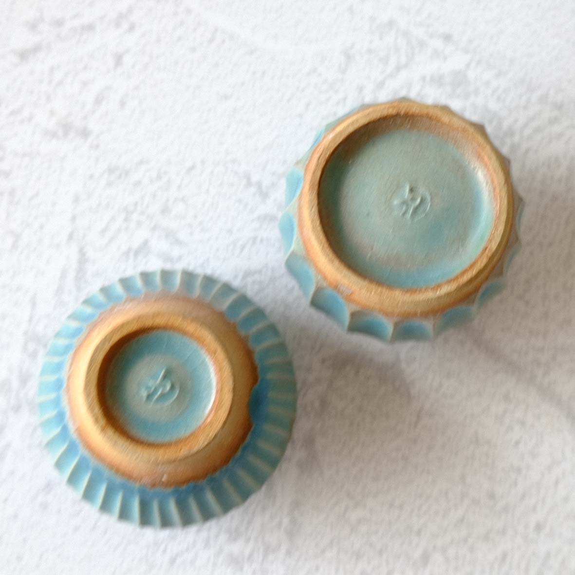 野の花一輪挿しの画像