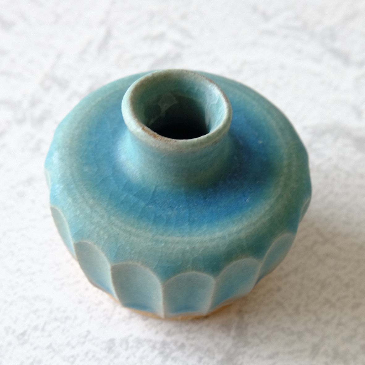 野の花一輪挿しの画像