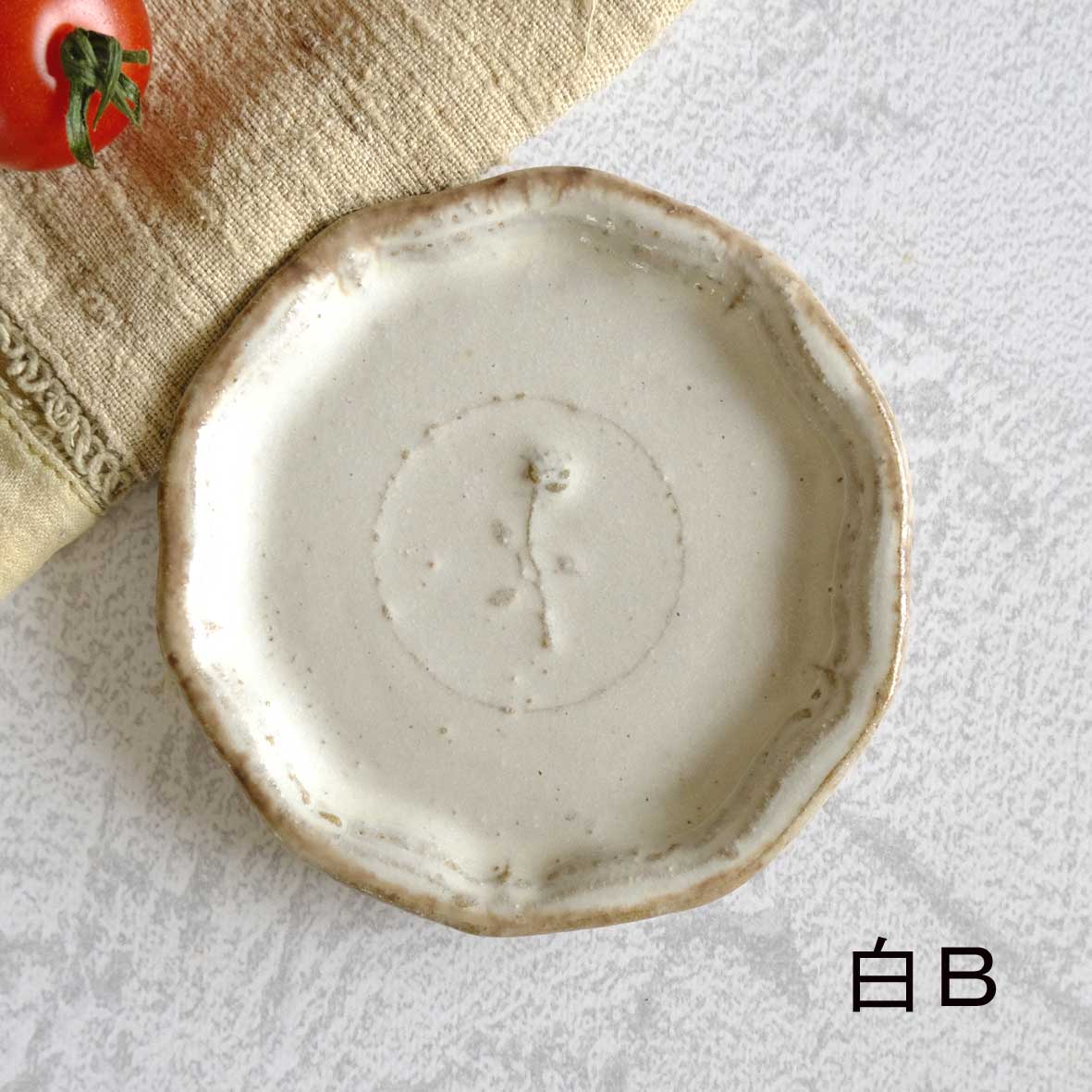 バラ小皿の画像