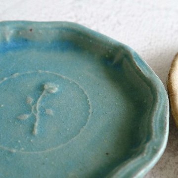 バラ小皿の画像