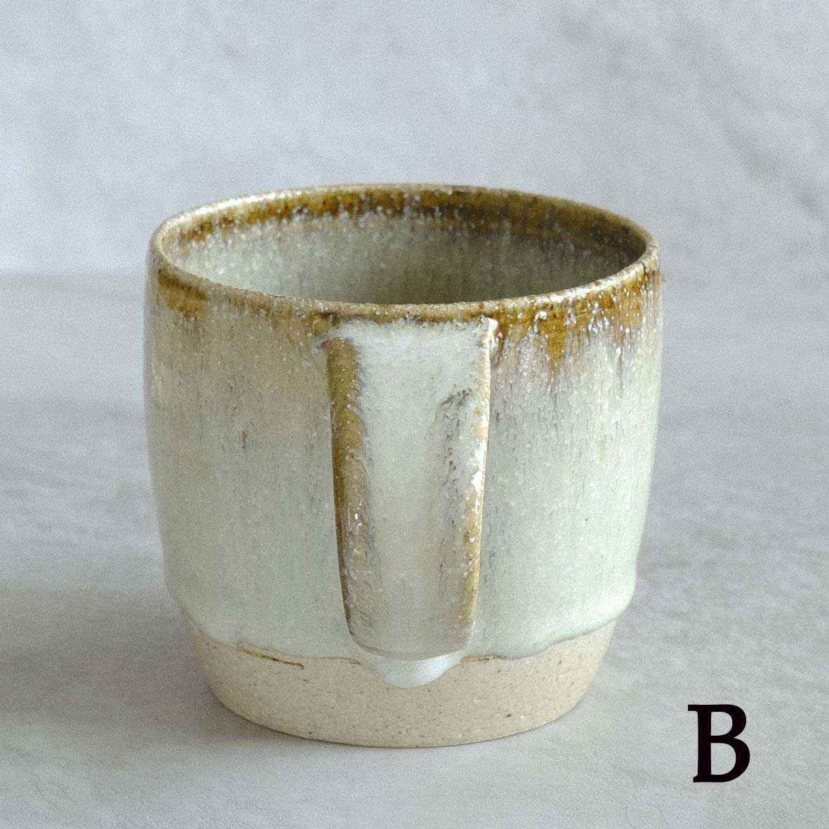 ｶﾌｪｵﾚﾏｸﾞ（黒糠）の画像