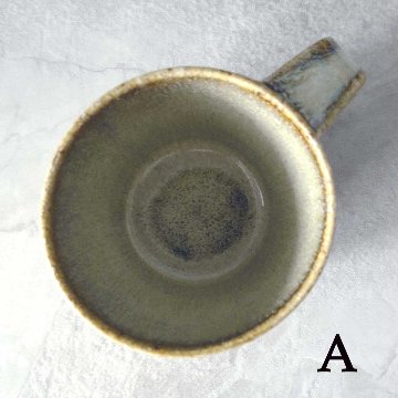 ｶﾌｪｵﾚﾏｸﾞ（黒糠）の画像