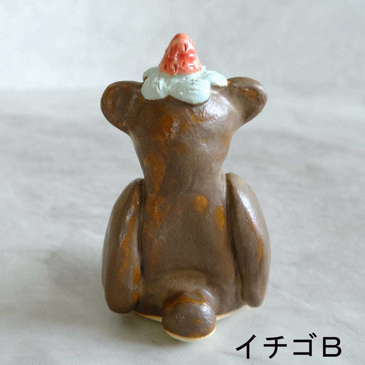 ﾃﾃﾞｨﾍﾞｱｶﾄﾗﾘｰﾚｽﾄの画像