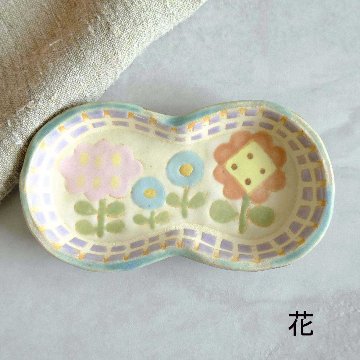 ひょうたん型の豆皿の画像