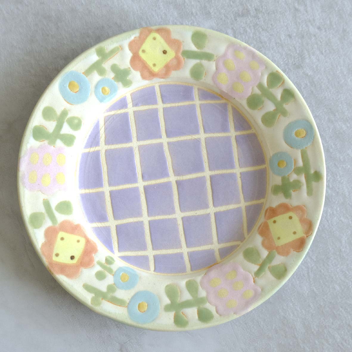 キャラクター付き小皿の画像