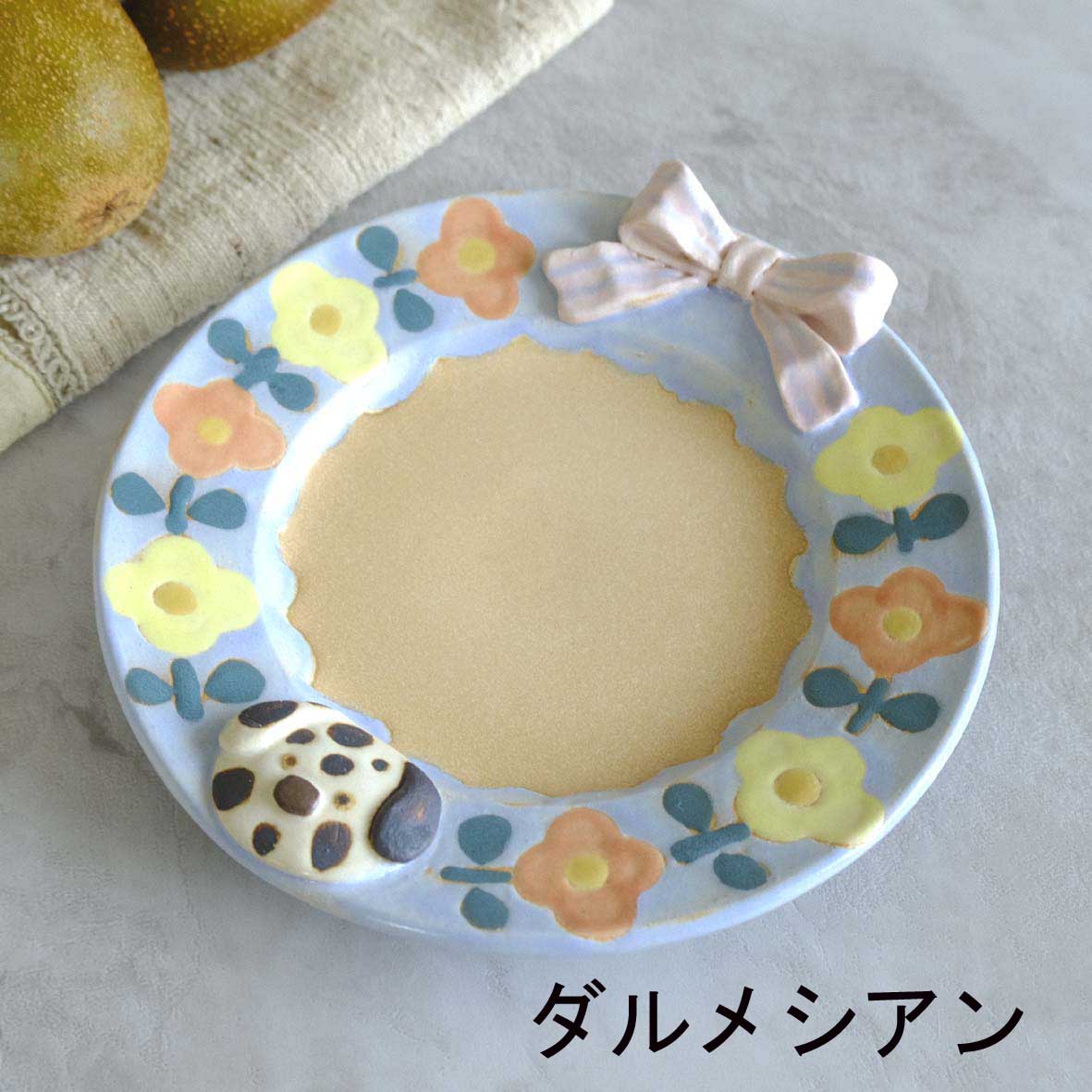 キャラクター付き小皿の画像