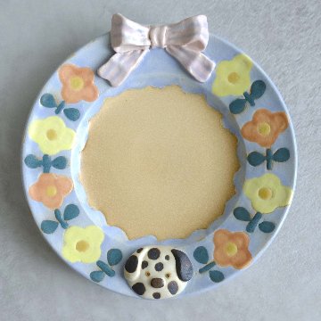キャラクター付き小皿の画像