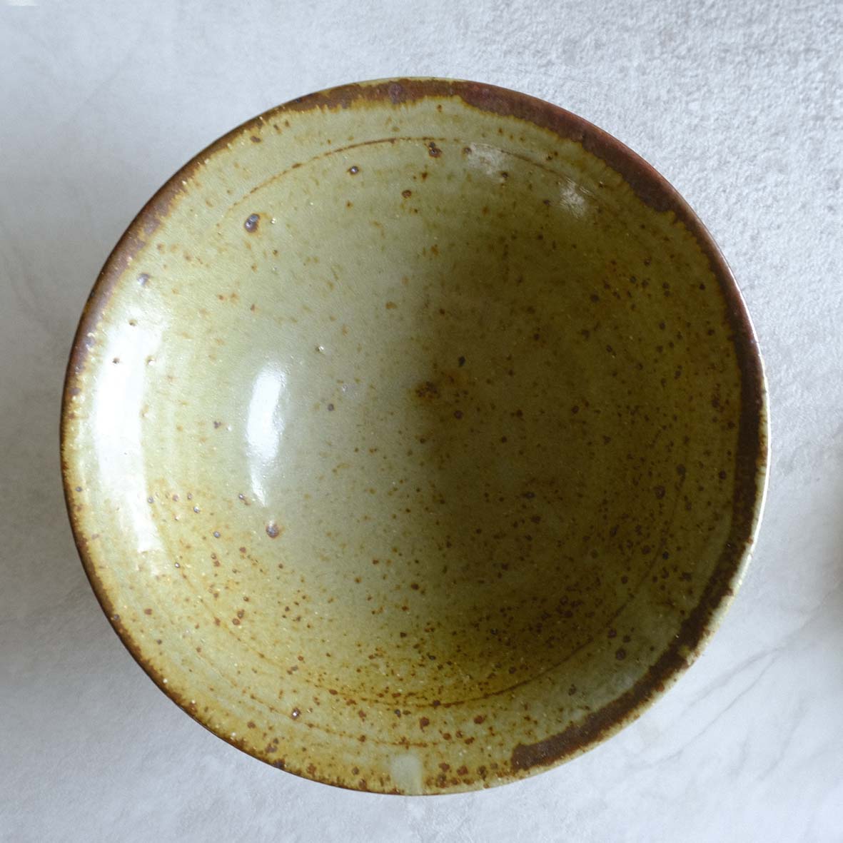 鉢の画像