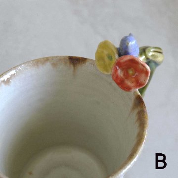お花取手マグの画像