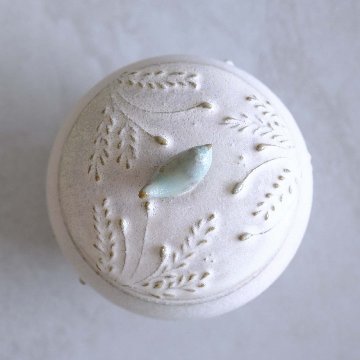 小鳥の壺の画像
