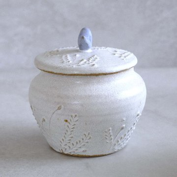 小鳥の壺の画像