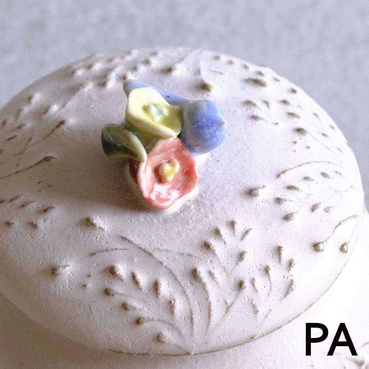 小鳥とお花の壷miniの画像