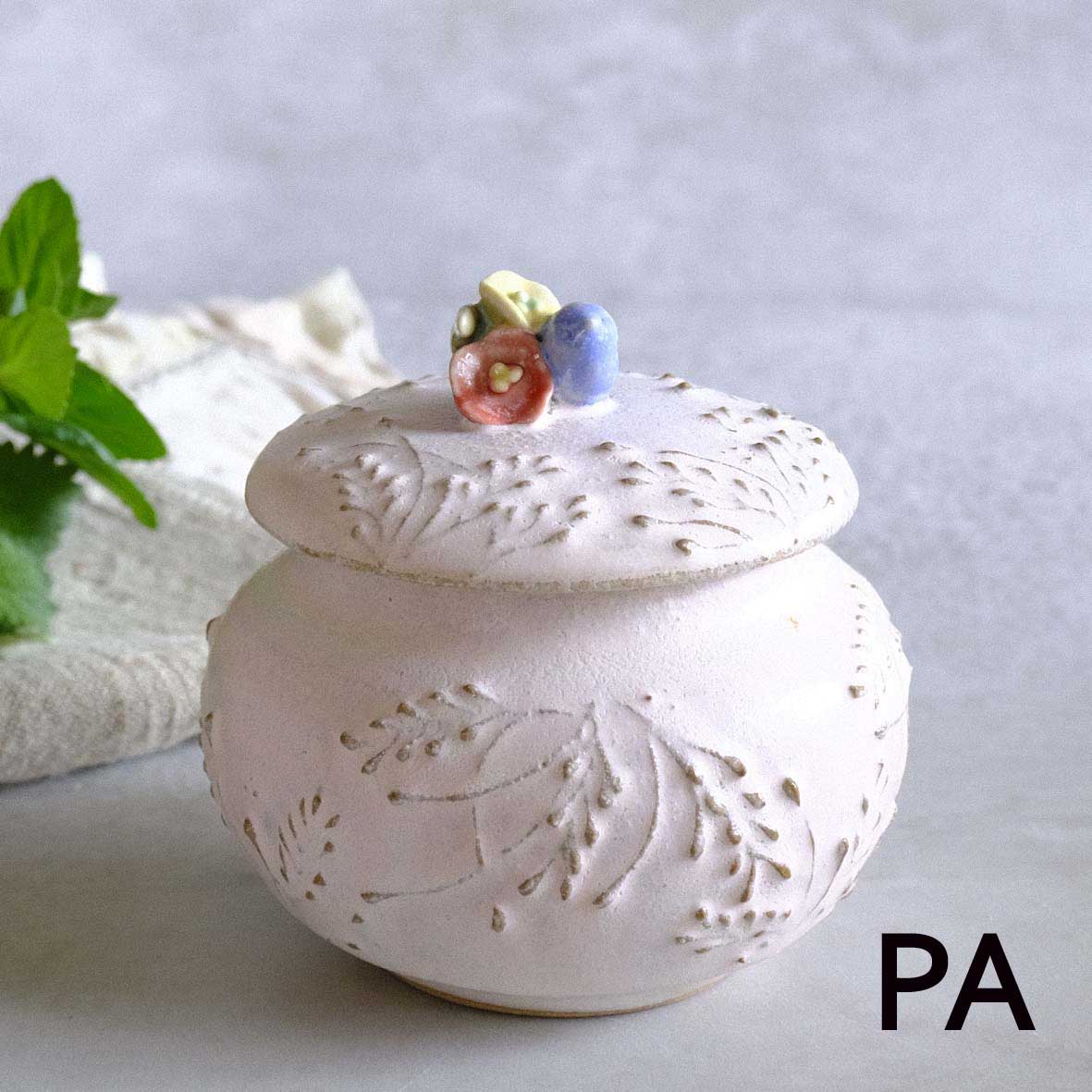 小鳥とお花の壷miniの画像