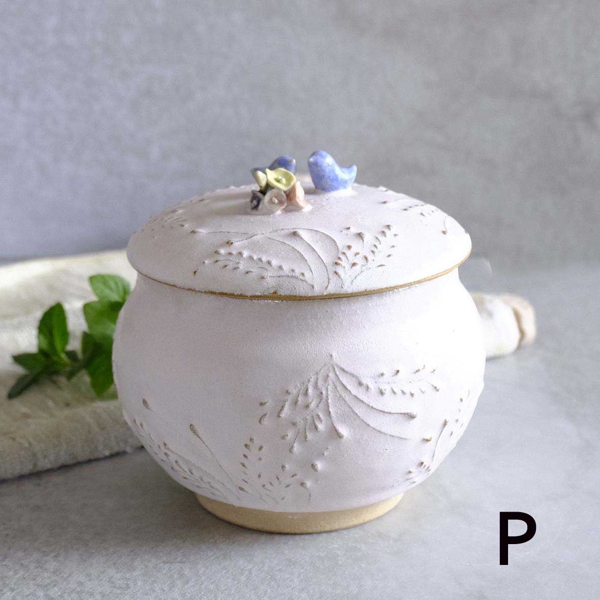 小鳥とお花の壷の画像